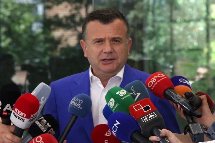 PS mban qëndrim mbi arrestimin e Kajmakut/ Balla: Ligji duhet të godasë mbi këdo