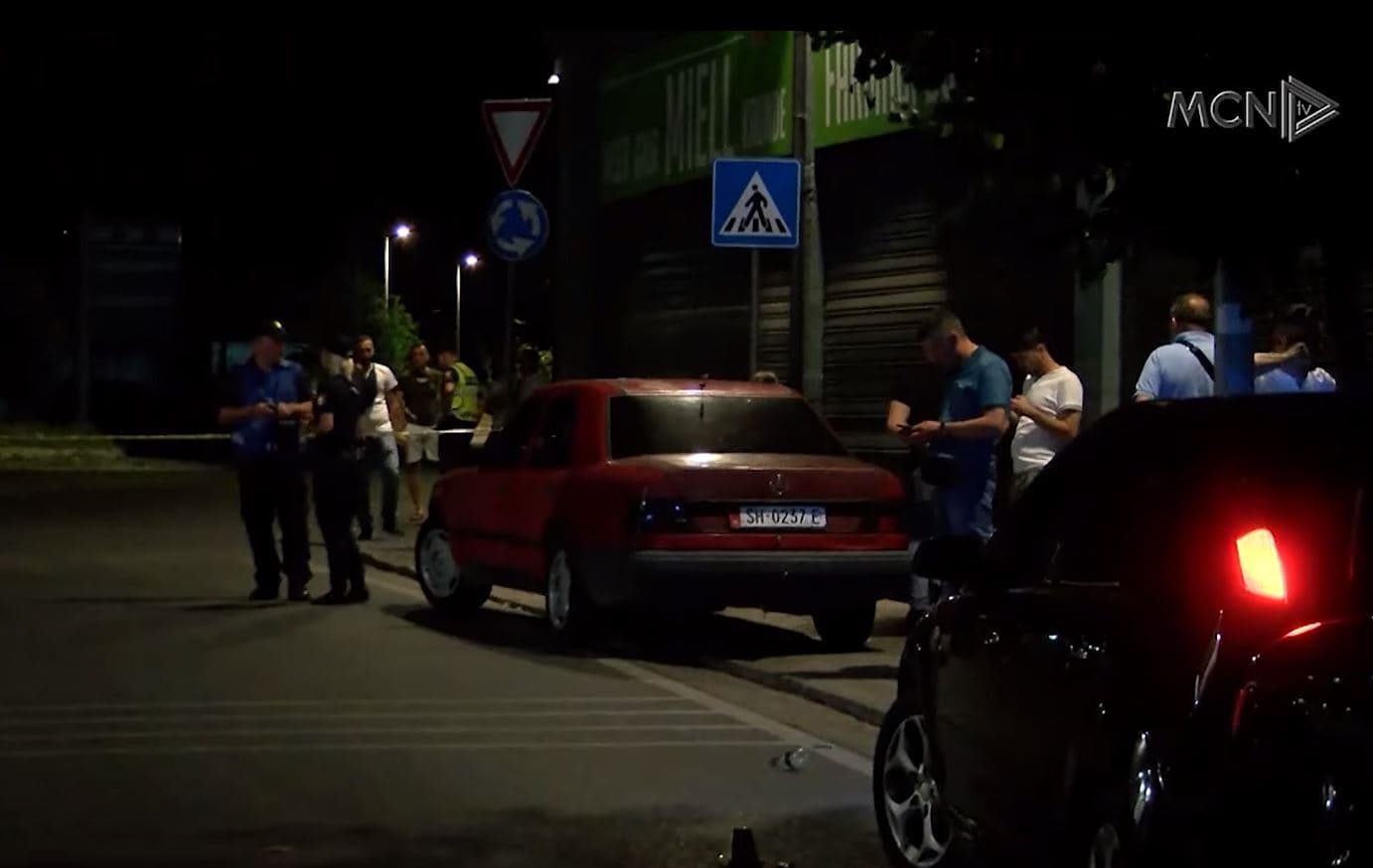 74-vjeçari vritet në derën e lokalit/ Lulash Qepuri jepte para me fajde, djali: Autori ishte me maskë! (VIDEO)