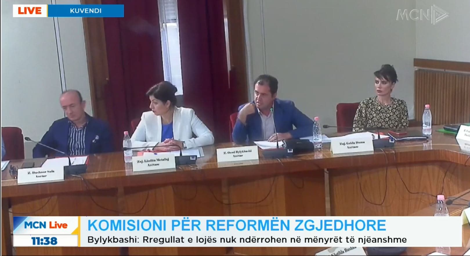 Komisioni/ Bylykbashi: Reforma zgjedhore nëse kthehet në pazar, më mirë të mos nisë