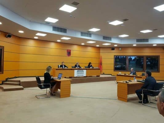 Pesë vite Vetting, KPK: Firmosëm në total 535 vendime