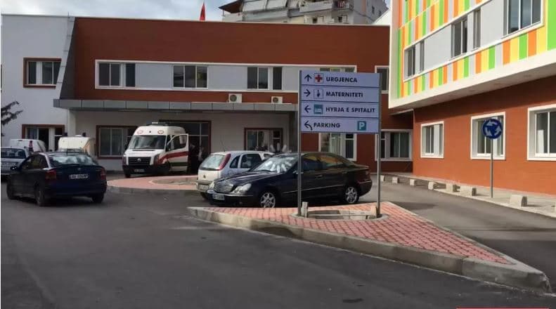 Zjarr në spitalin e Sarandës, tek pajisjet radiologjike