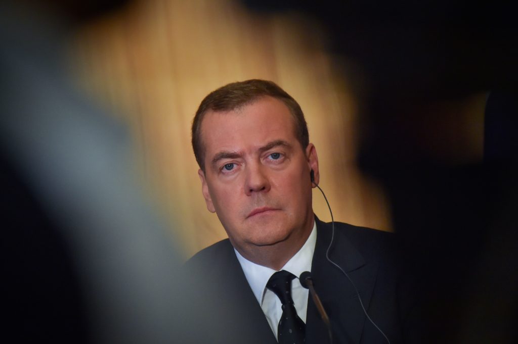Medvedev: BE mund të zhduket, para hyrjes së Ukrainës
