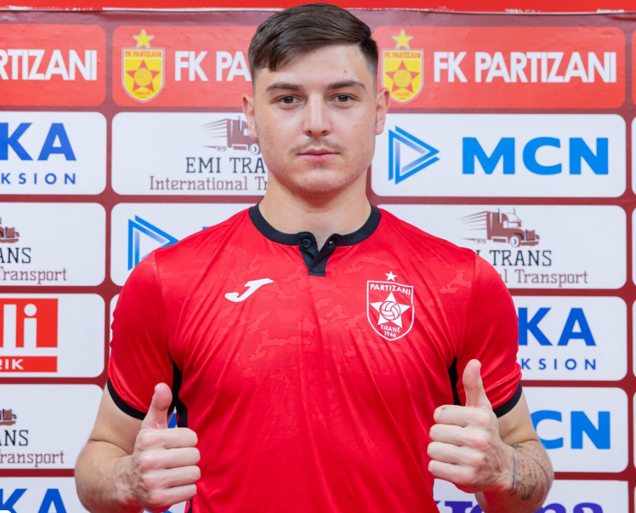 Kontratë 3-vjeçare, Partizani prezanton portierin që shkëlqeu me Skënderbeun