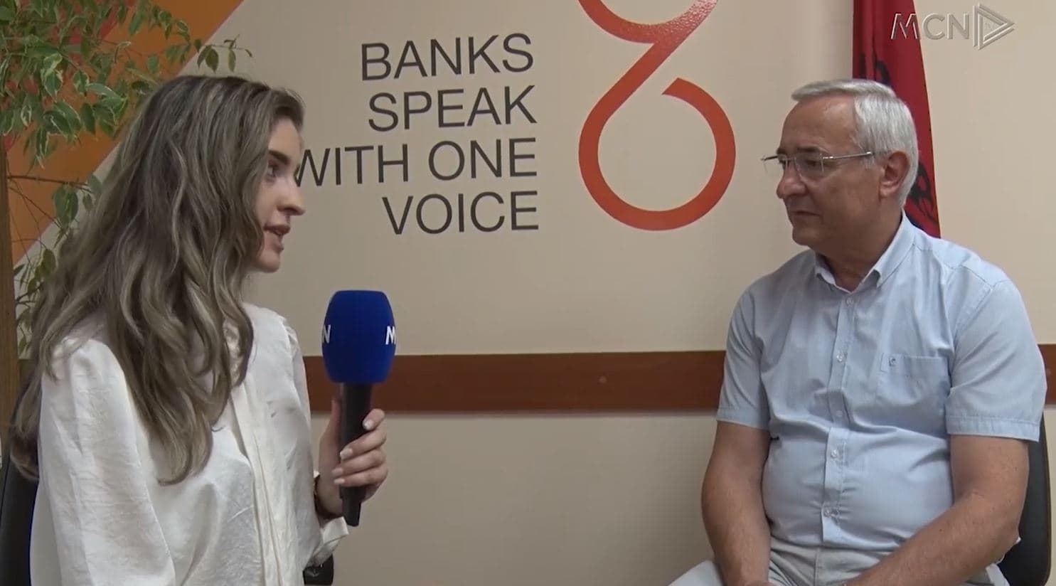 “Të rinjtë, model i bizneseve të vjetra”/ Brumbulli: Financimi i sipërmarrjeve të reja, me risk të lartë (VIDEO)
