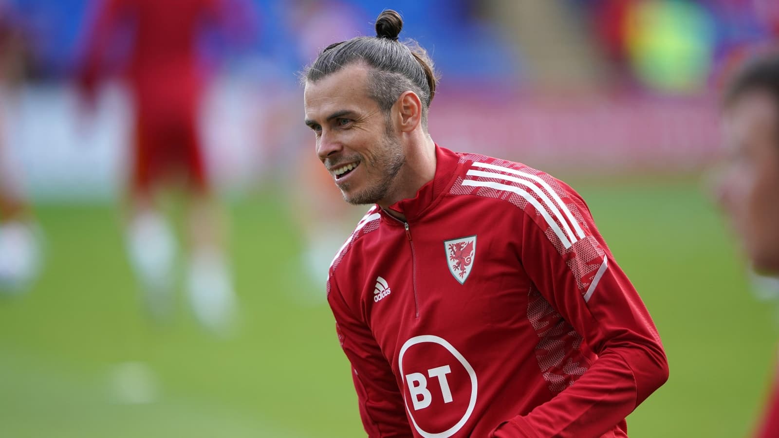 Bale vendos për të ardhmen, zgjedh skuadrën e re