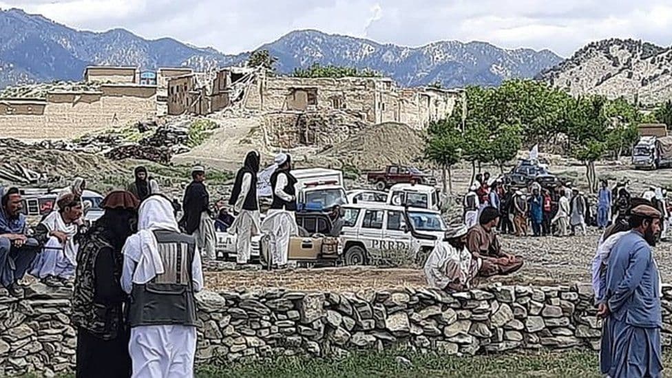 Tërmeti më i fuqishëm në dy dekada/ Bilanc tragjik në Afganistan, mbi 1 mijë të vdekur