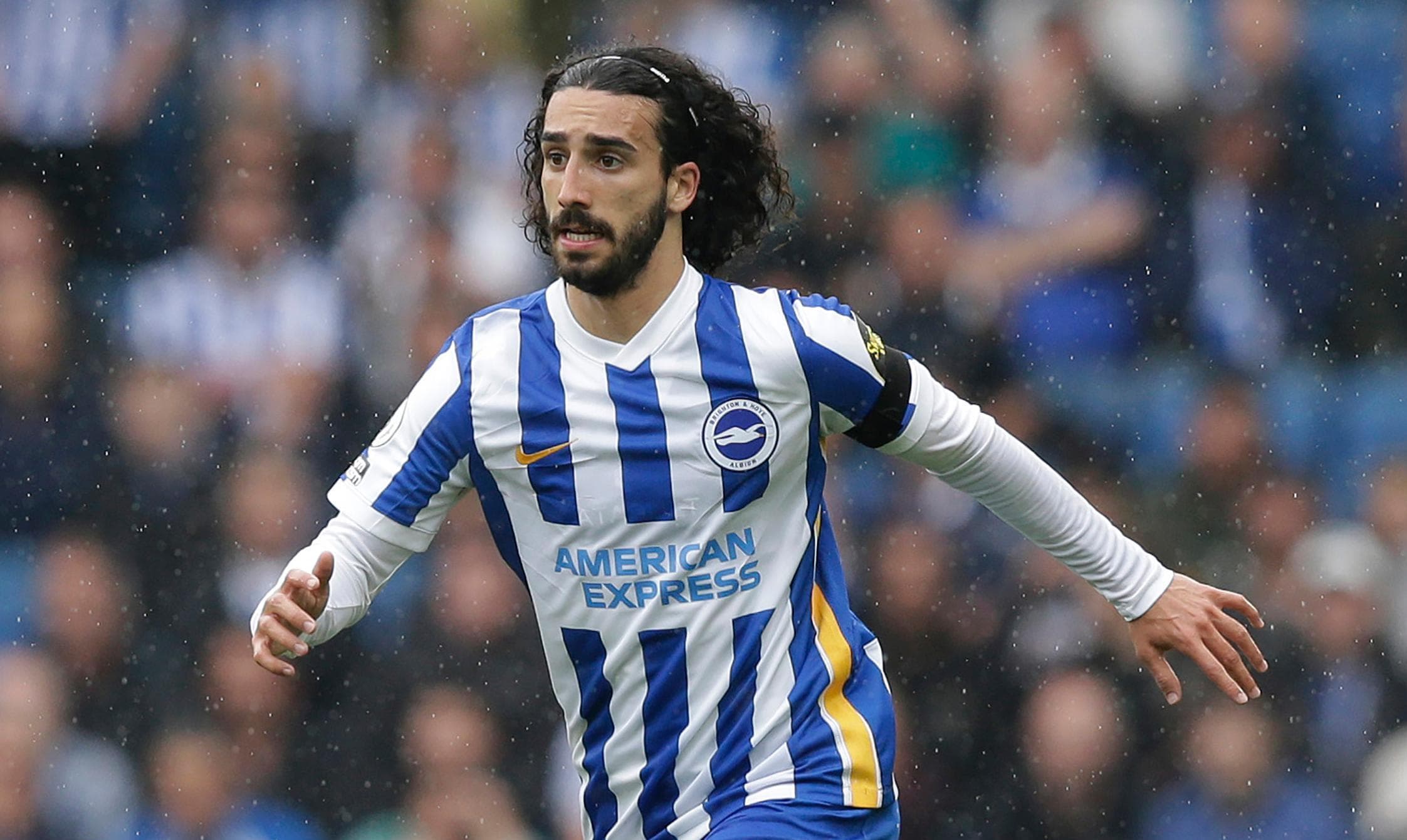 Cucurella afër Manchester City-t 
