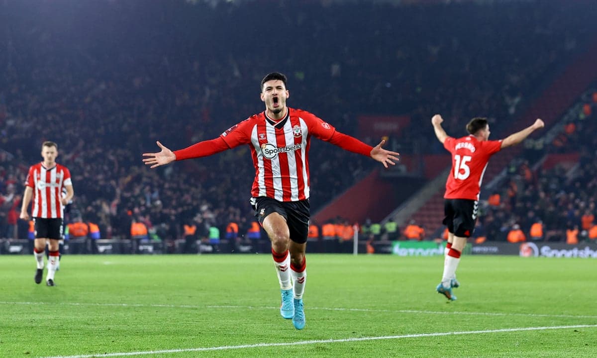 Shihet si zëvendësues i Vardy, Leicester shfaq interes për Brojën