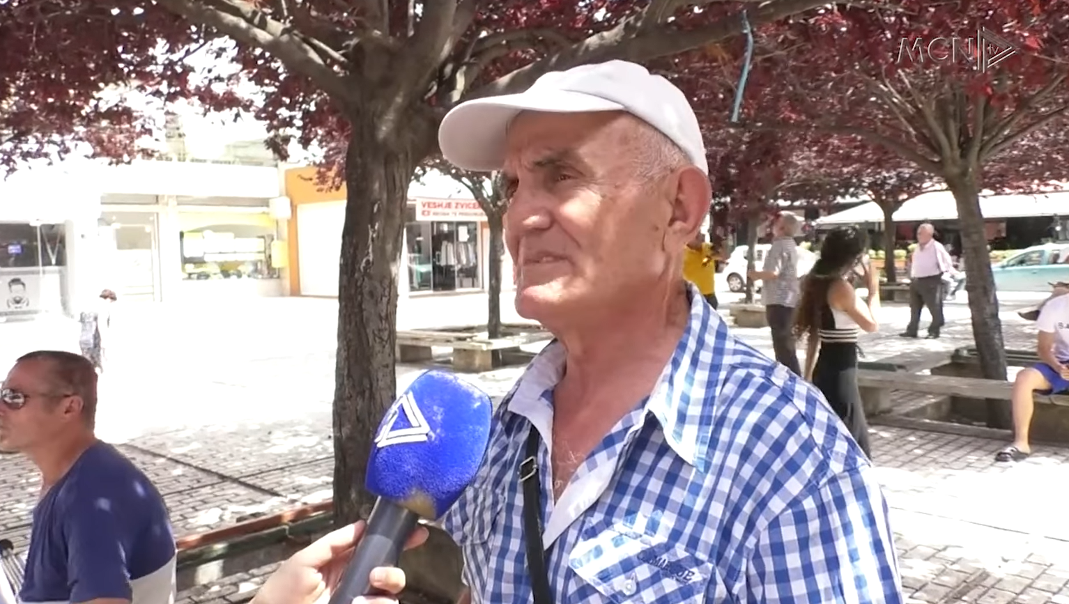 “Qeveria u tall me 3000 lekë për ne” (VIDEO)