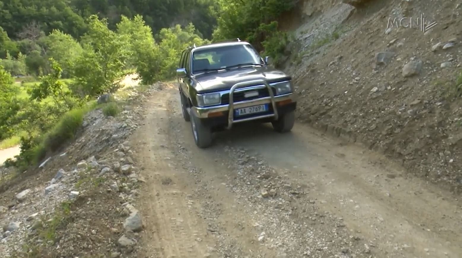 Çatista, fshati me infrastrukturën e Enver Hoxhës/ Asnjë investim prej vitesh, banorët minoritarë e braktisin (VIDEO)