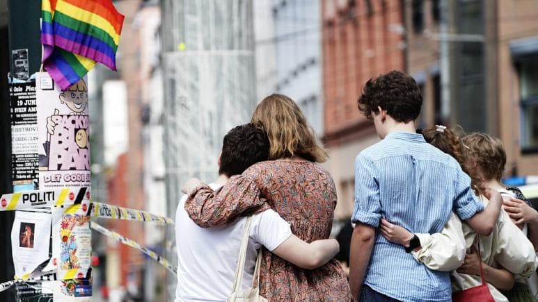 Autori i sulmit në Oslo, nën akuzë për terrorizëm