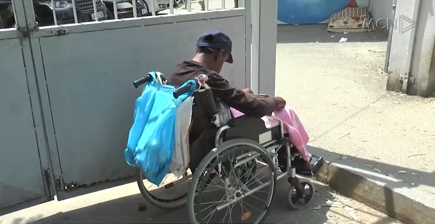 I refuzohet kempi, lyp për të jetuar (VIDEO)