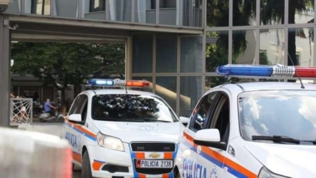 Zhduket 10-vjeçari në Tiranë