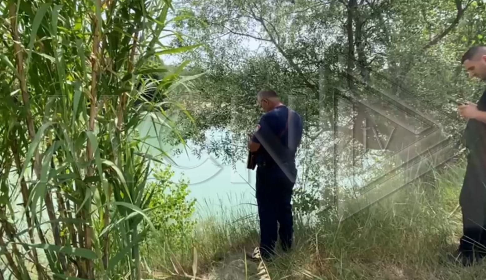 Vlorë, policia kontrolle për kultivim kanabisi në disa zona (Video)