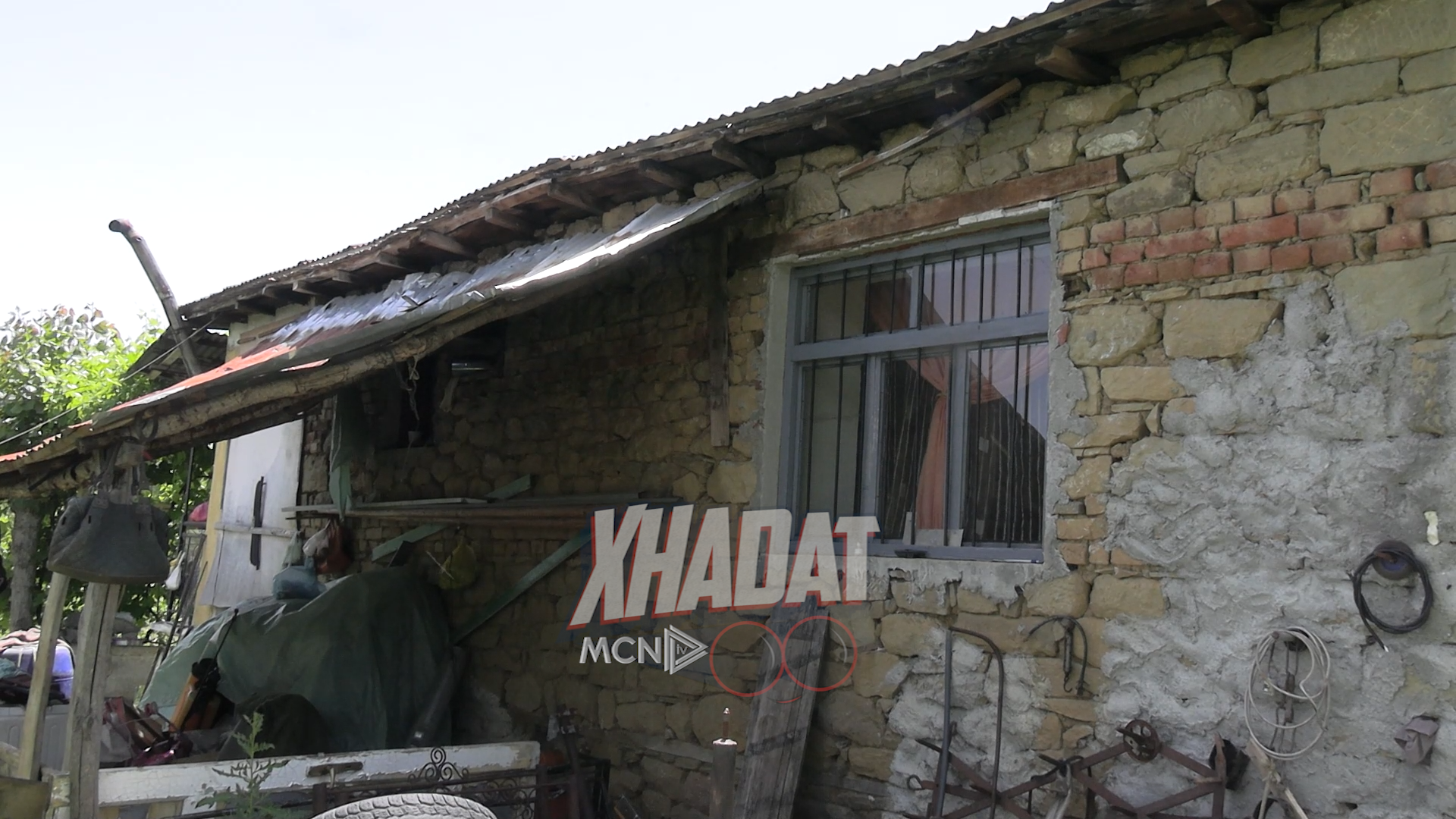 "Xhadat" - Shtëpia e shpallur e pabanueshme që prej vitit 2017/ Prej 5 vitesh shteti i rrezikon jetën një familjeje të tërë