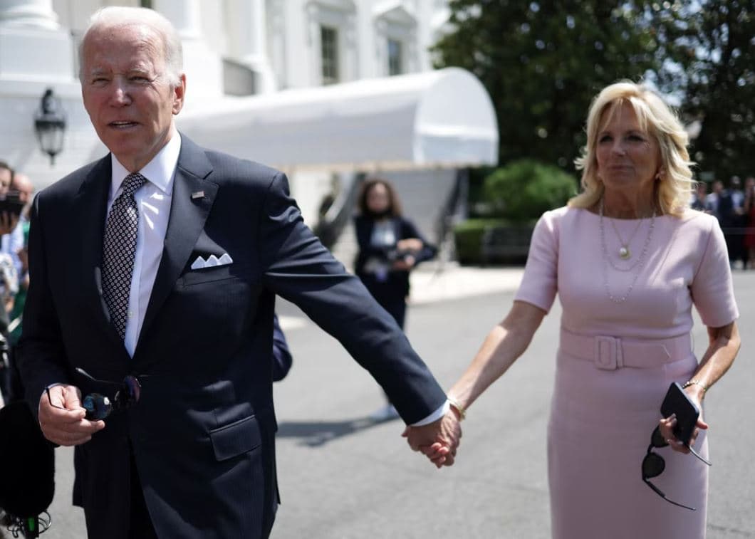 Rusia vendos sanksione kundër Zonjës së Parë të SHBA, Jill Biden dhe vajzës Ashley