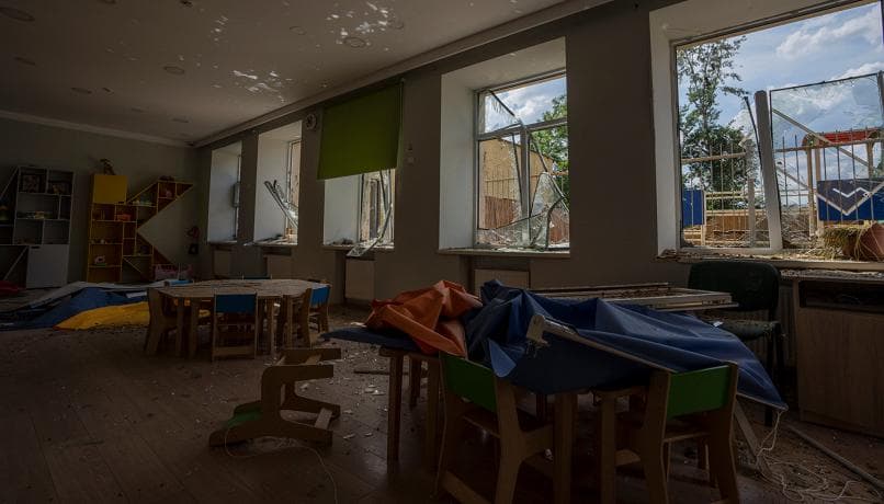 Kievi: 36 persona janë zhdukur në qendrën tregtare Kremenchuk