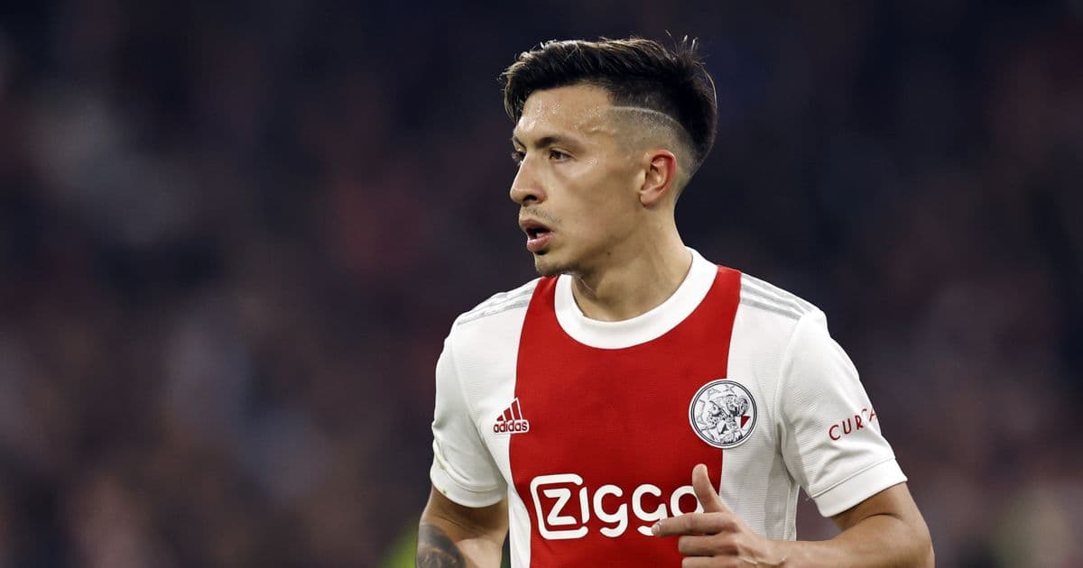     Arsenal dhe Manchester United duel për Lisandro Martinez 