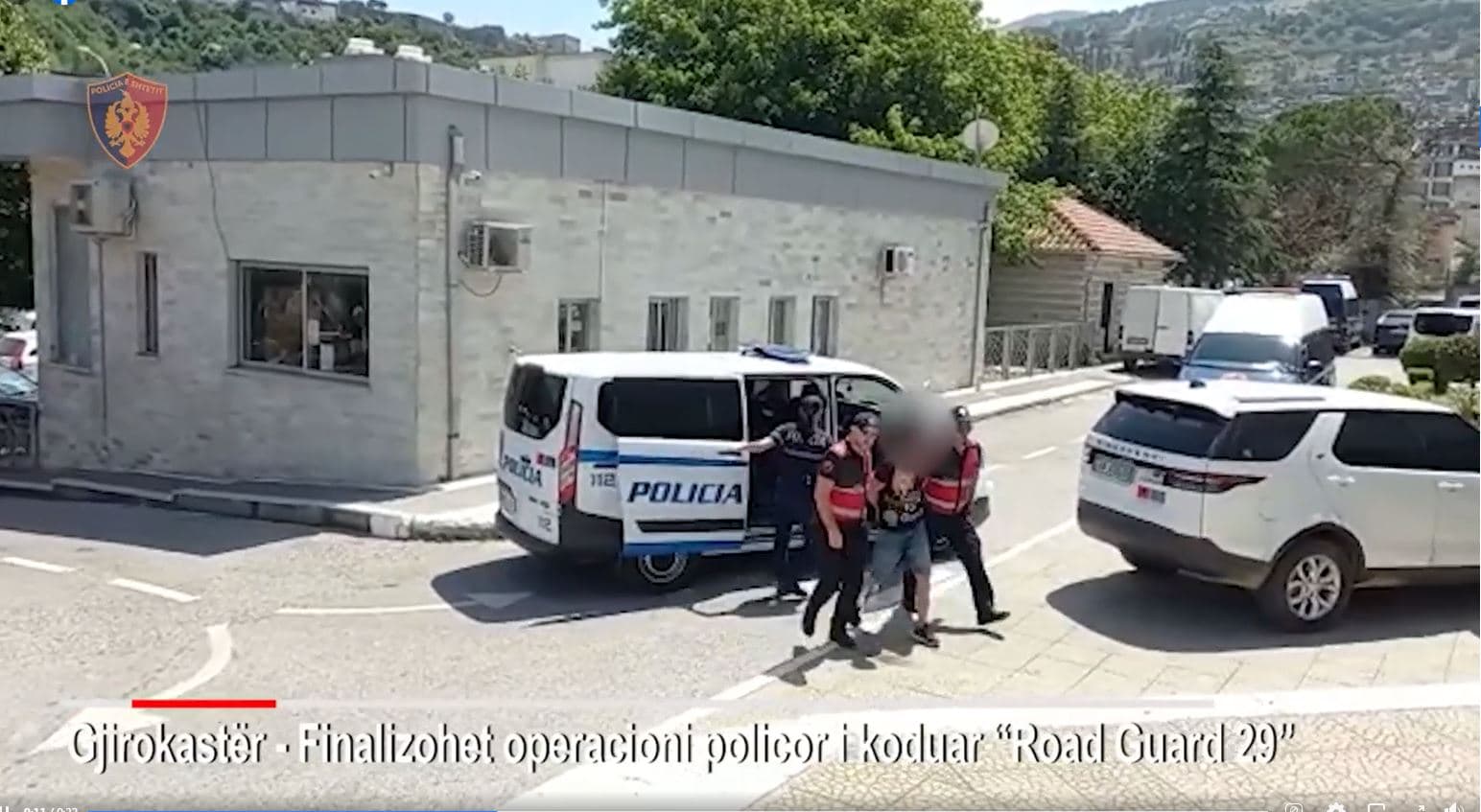 Transportonte emigrantë të paligjshëm në Gjirokastër, arrestohet 35-vjeçari kosovar