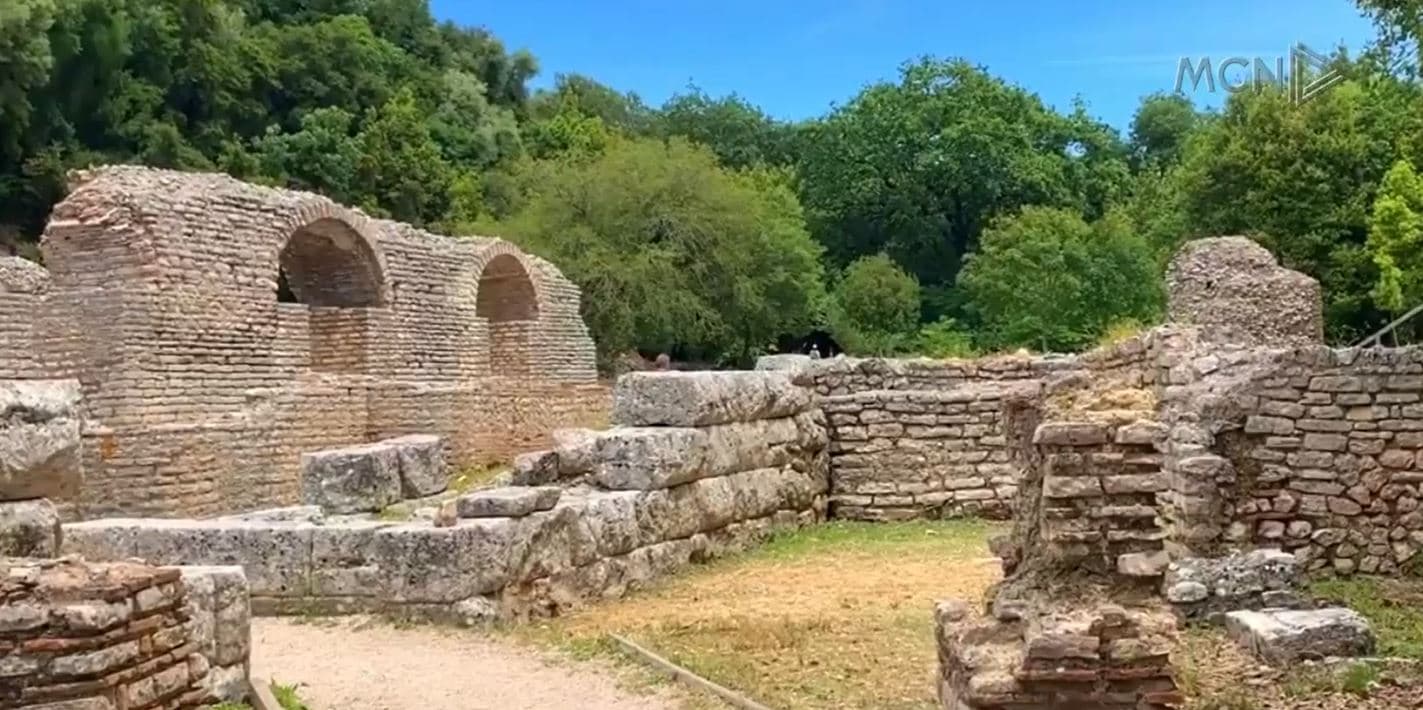 Ju flet Mesdheu në muze (VIDEO)