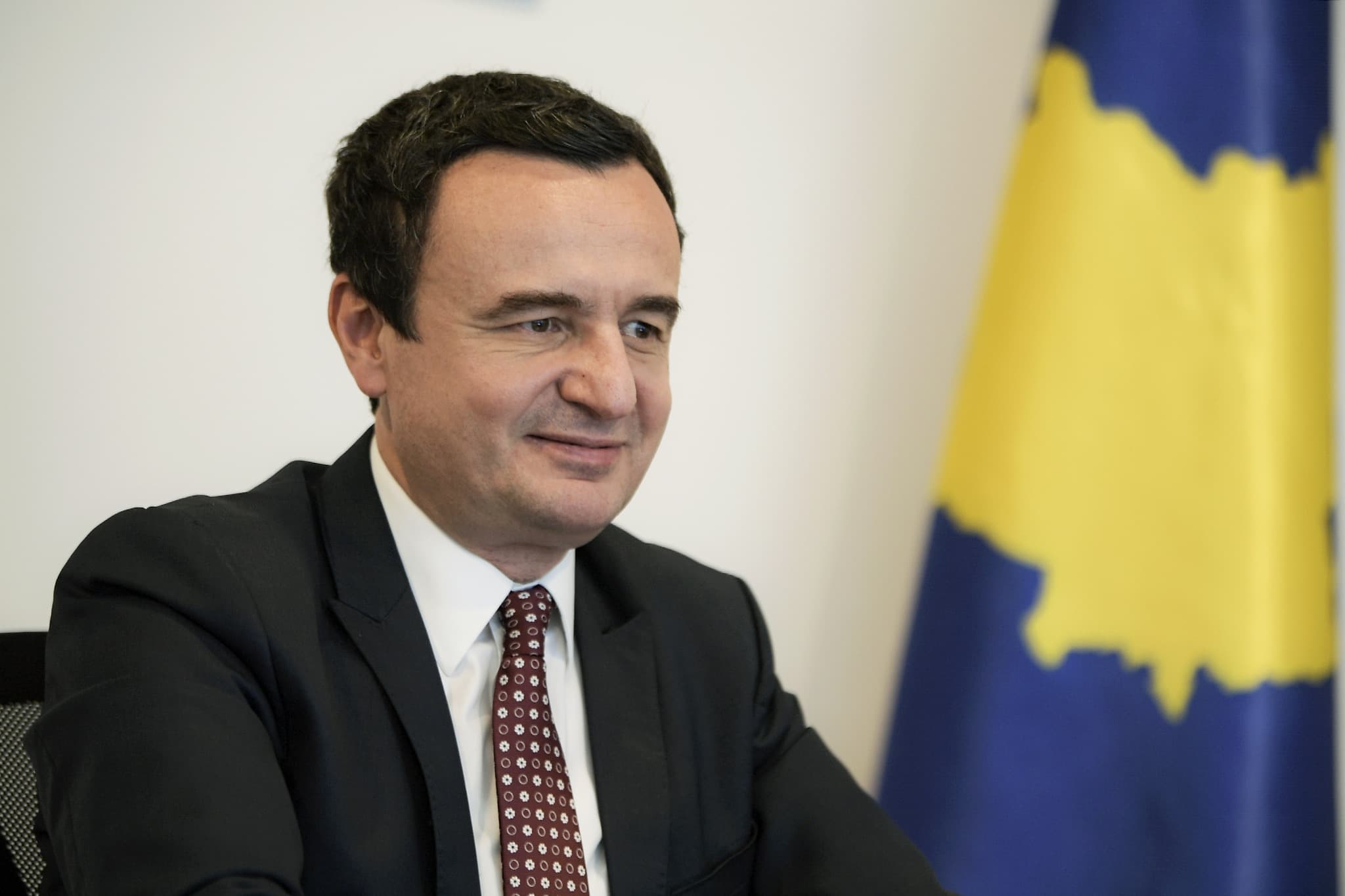 Kryeministri Kurti viziton Greqinë, çfarë pritet nga tryeza e rrumbullakët