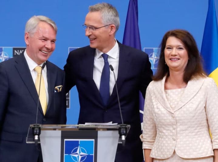 Finlanda dhe Suedia nënshkruajnë protokollin e anëtarësimit në NATO
