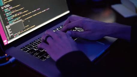 Siguria kibernetike, kërcënimet nëpërmjet e-mail u rritën me 101% në 2021