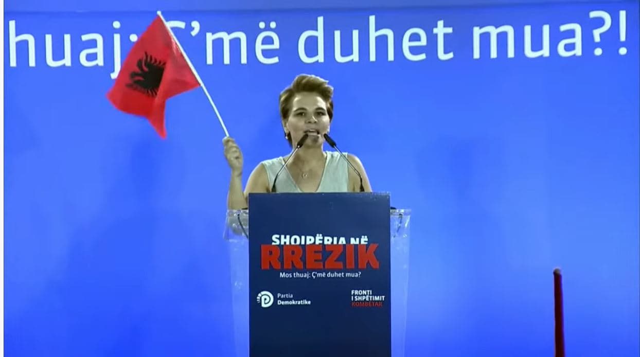 Kryemadhi: Detyra e opozitës mos ti zhgënjejmë shqiptarët siç bëmë një vit më parë, të mblidhemi të gjithë për të shpëtuar Shqipërinë