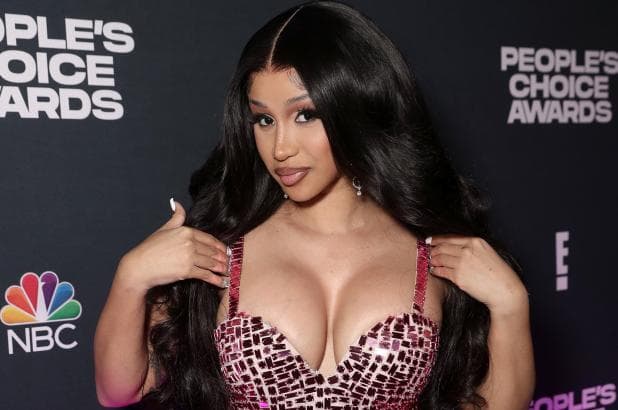 Cardi B tregon historinë kur një ish i dashur i vodhi 20,000 dollarë