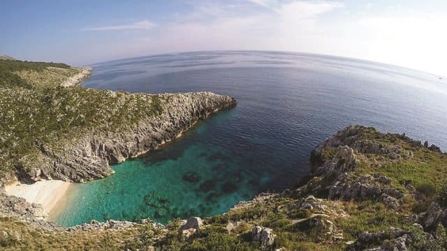 Humbi kontaktet në Gadishullin e Karaburunit, gjendet pas 12 orësh turisti gjerman