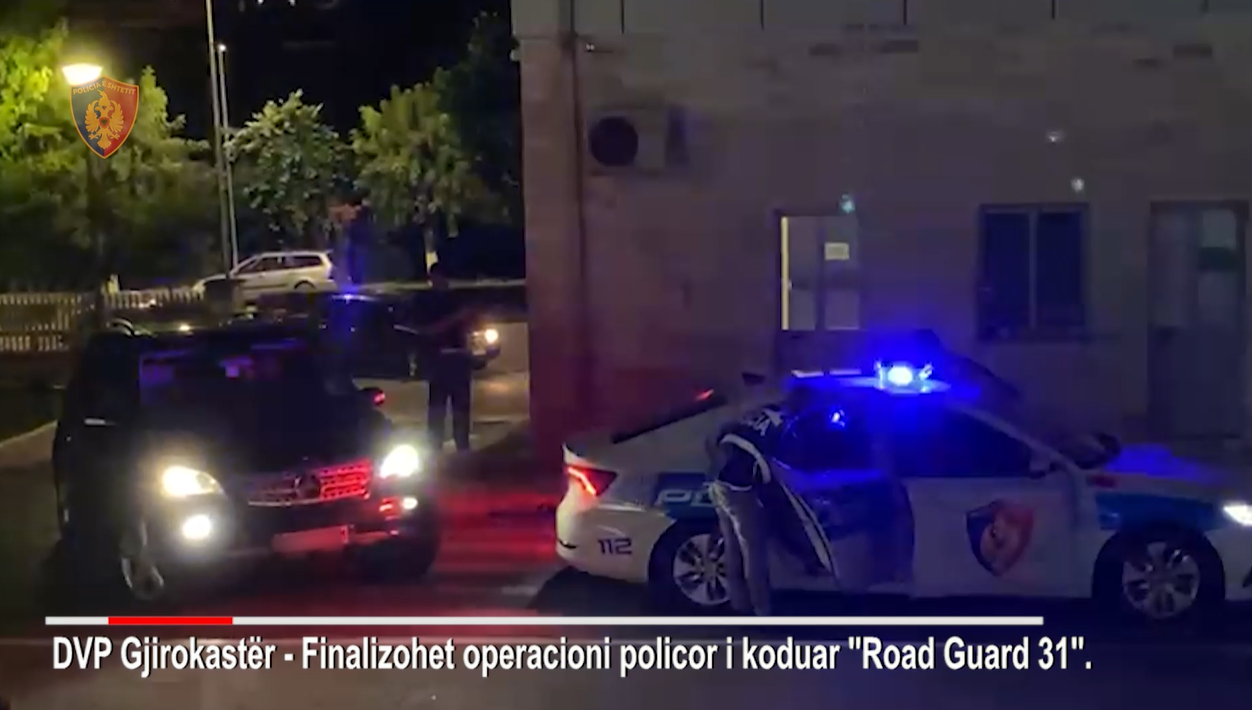 Me dy makina të ndryshme, arrestohen dy persona të cilët po transportonin emigrantë të paligjshëm