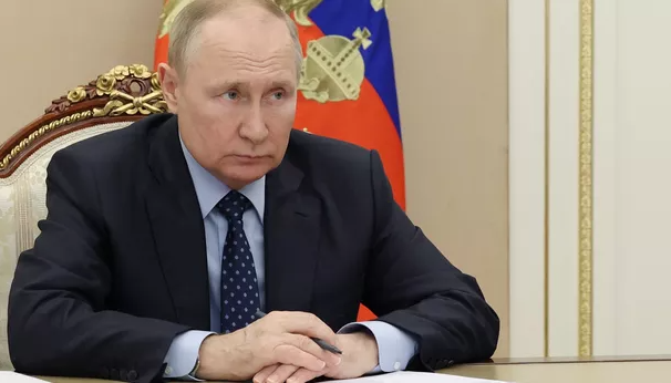 Putin lehtëson marrjen e nënshtetësisë ruse për të gjithë ukrainasit