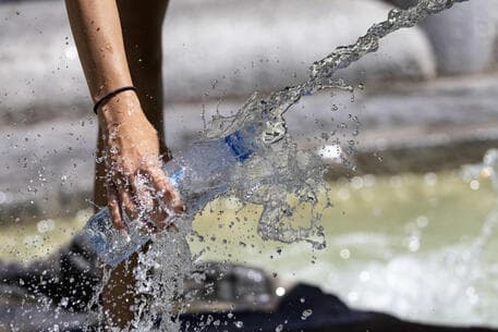 Spanja përgatitet për një valë të nxehti, temperaturat do arrijnë vlerën 44 gradë Celcius