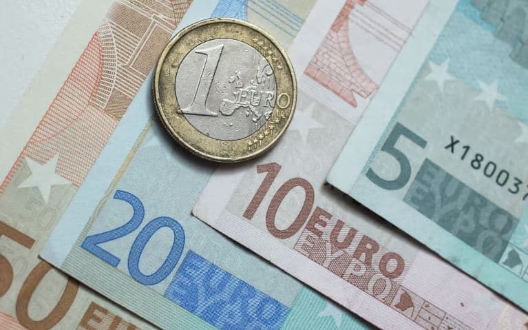 Kroacia bëhet pjesë e Eurozonës
