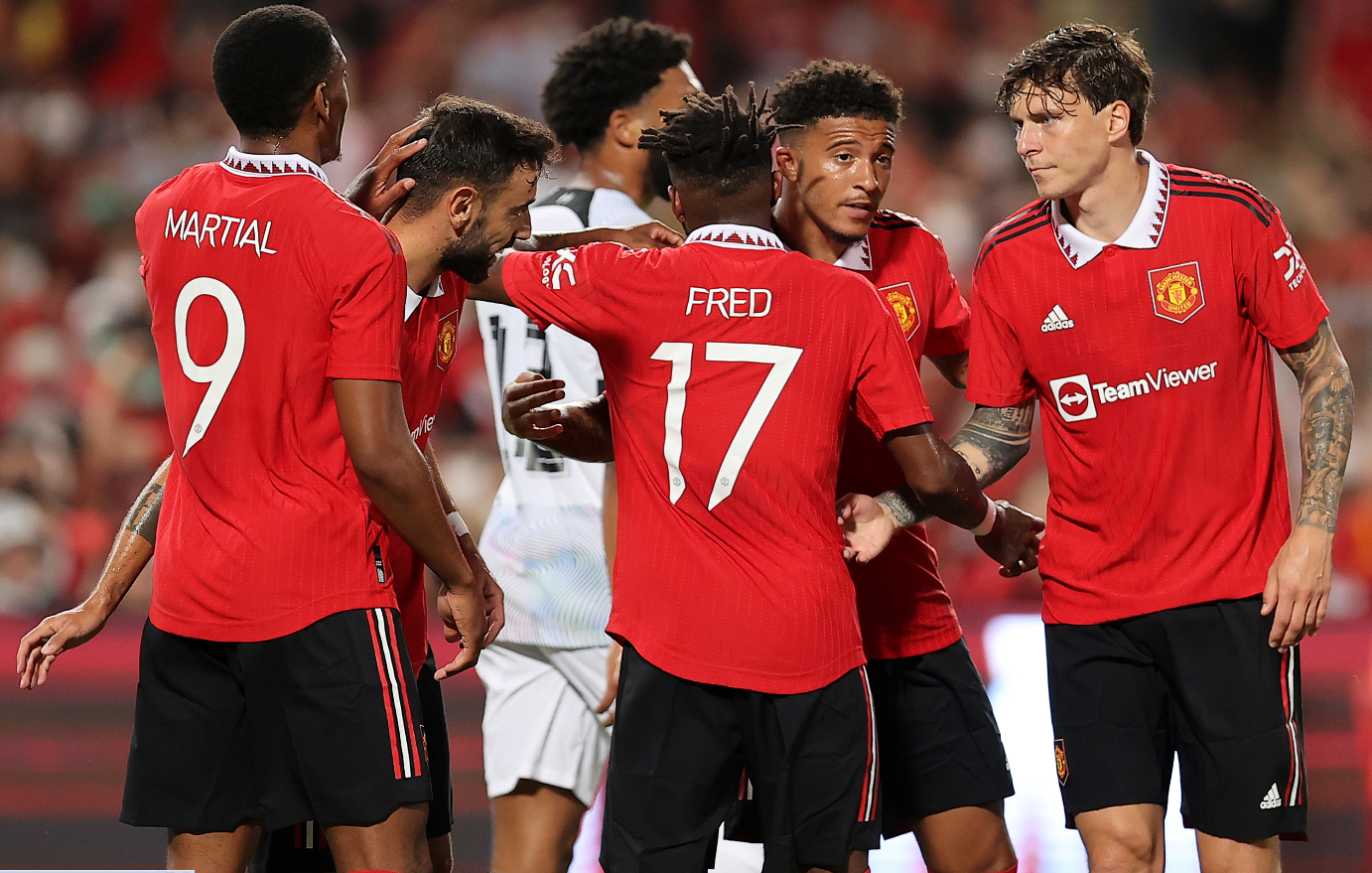 Manchester United shkëlqen në miqësore, triumfon me katër gola ndaj Liverpool