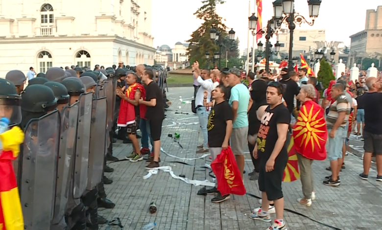Manifestimet në Maqedoninë e Veriut, Sofja i dërgon notë proteste Shkupit