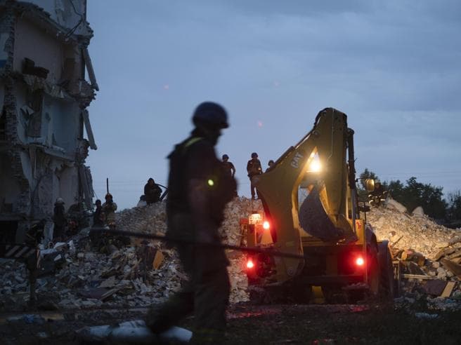 OKB: Mbi 5 mijë civilë të vrarë që nga fillimi i sulmit në Ukrainë