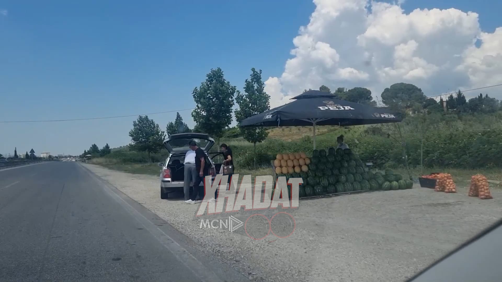 “Xhadat” - Rama: Kemi hapur pika grumbullimi/ Fermerët: Tallen me ne, na e marrin mallin për 5 lekë