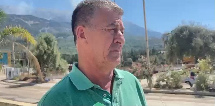 Zjarri në malin e Çikës, prefekti Flamur Mamaj: Presim ndërhyrje nga ajri, nga toka ka rrezik (VIDEO)