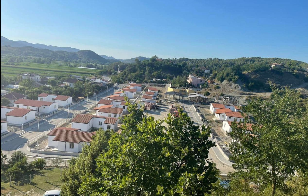 Rama për lagjen e re në Baldushk: 53 familje të prekura nga tërmeti kanë hyrë në shtëpitë e reja