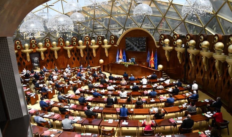 Meta dhe Berisha reagojnë pas miratimit të propozimit francez nga Maqedonia e Veriut