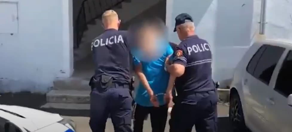 Kthehej nga Anglia, kapet në kufi i kërkuari për drogë
