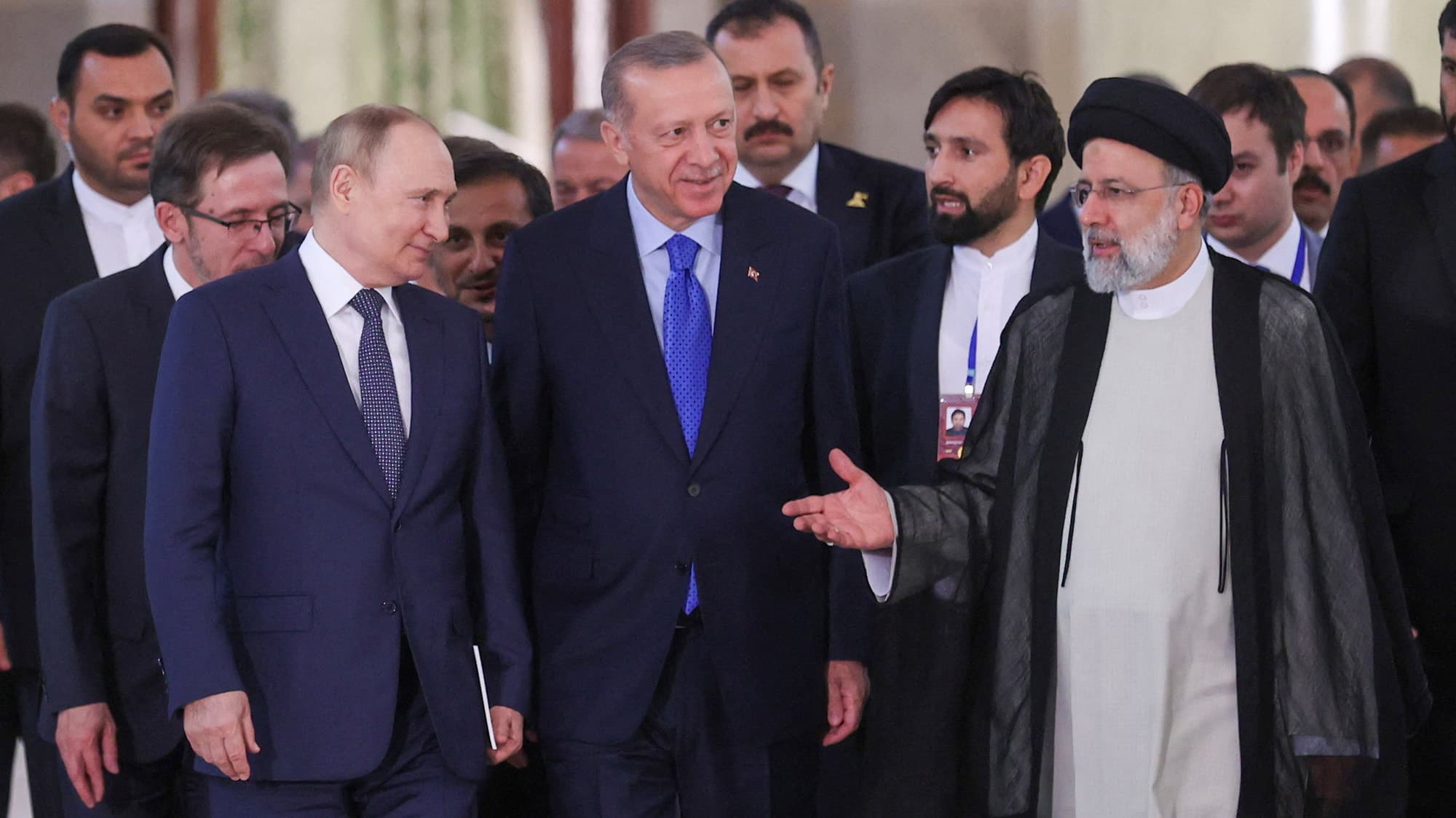 Putin viziton Iranin: Bashkëpunim për çështjet e sigurisë ndërkombëtare