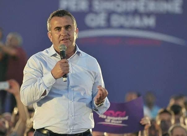 PD kërkesë Olsian Çelës: Të hetohet kryetari i Bashkisë Divjakë, i dënuar për trafik të qenieve njerëzore
