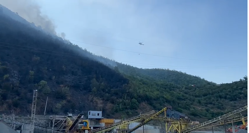 Riaktivizohet vatra e zjarrit në Bërzanë të Lezhës