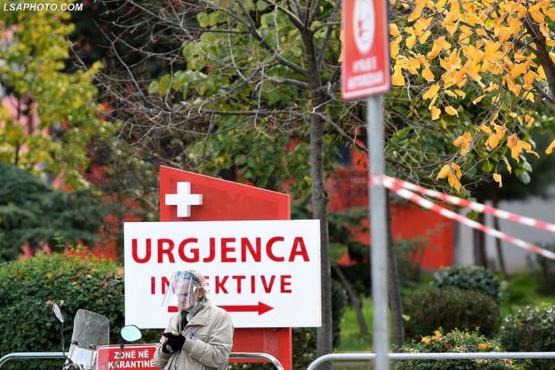 Ulen ndjeshëm shifrat me Covid, 2 humbje jete dhe 233 raste të reja në 24 orë