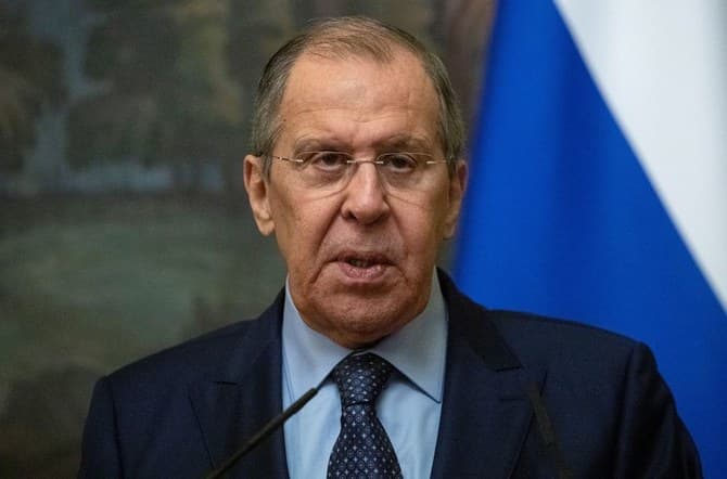 Lavrov: Jemi gati për të negociuar për çështje të tjera, por varet nga Kievi