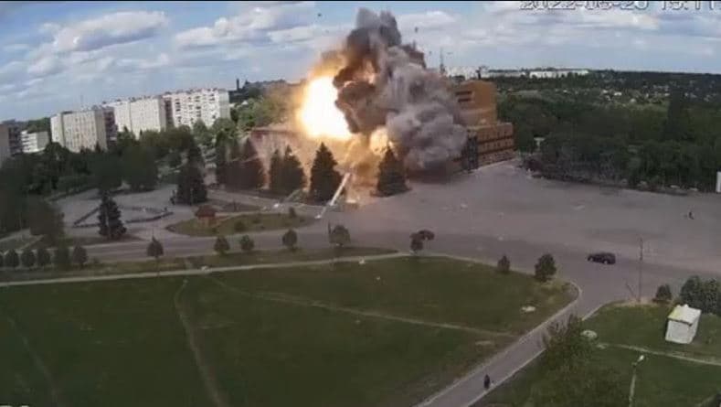 Rusia: Sulmet e Ukrainës në termocentralin bërthamor të Zaporizhzhias janë të qëllimshme