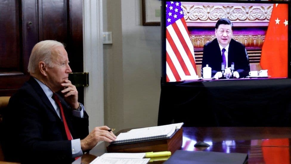 “Pas bisedës telefonike, Biden dhe Xi mund të takohen personalisht”