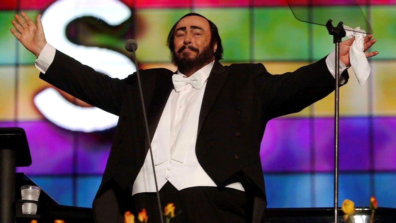 Luciano Pavarotti do të ketë një yll në Walk of Fame